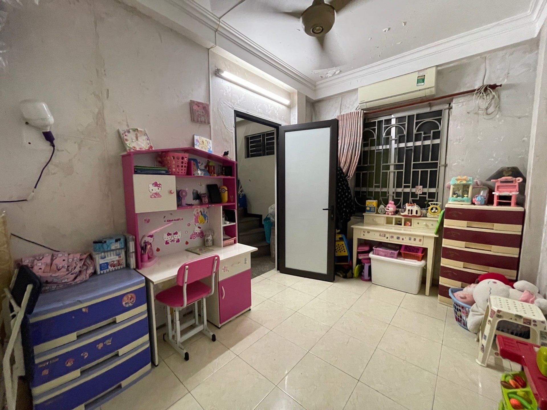 Bán nhà Hòa Bình - diện tích 20m2 4 tầng - Nhà dân xây chắc chắn - giá 5,7 tỷ