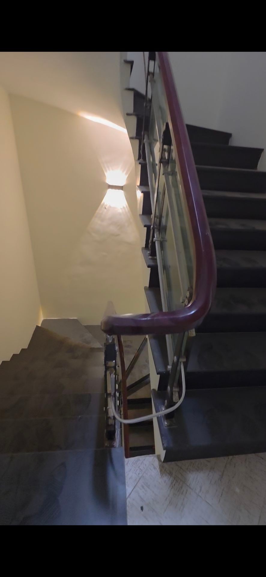 Bán nhà Kim Giang - diện tích 280m2 5 tầng - Ngõ 2 ô tô tránh - giá 115 tỷ