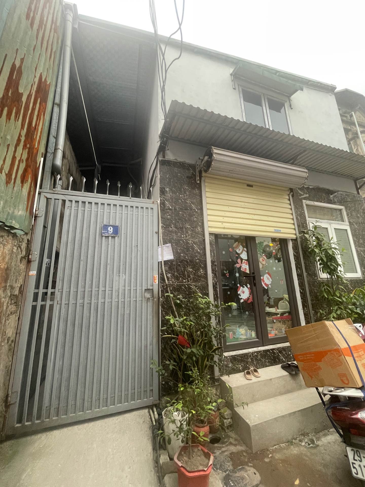 Bán nhà Tân Khai - diện tích 39m2 2 tầng - ÔTÔ ĐỖ CỔNG - giá 2,5 tỷ