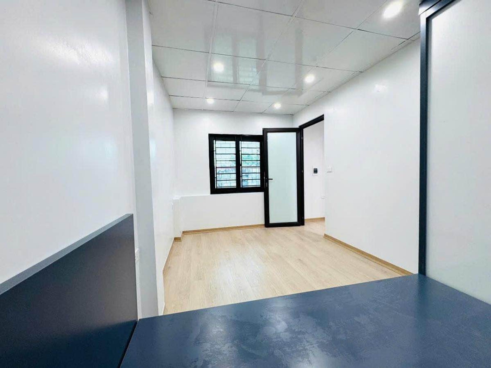 Bán nhà Tân Khai - diện tích 39m2 2 tầng - ÔTÔ ĐỖ CỔNG - giá 2,5 tỷ