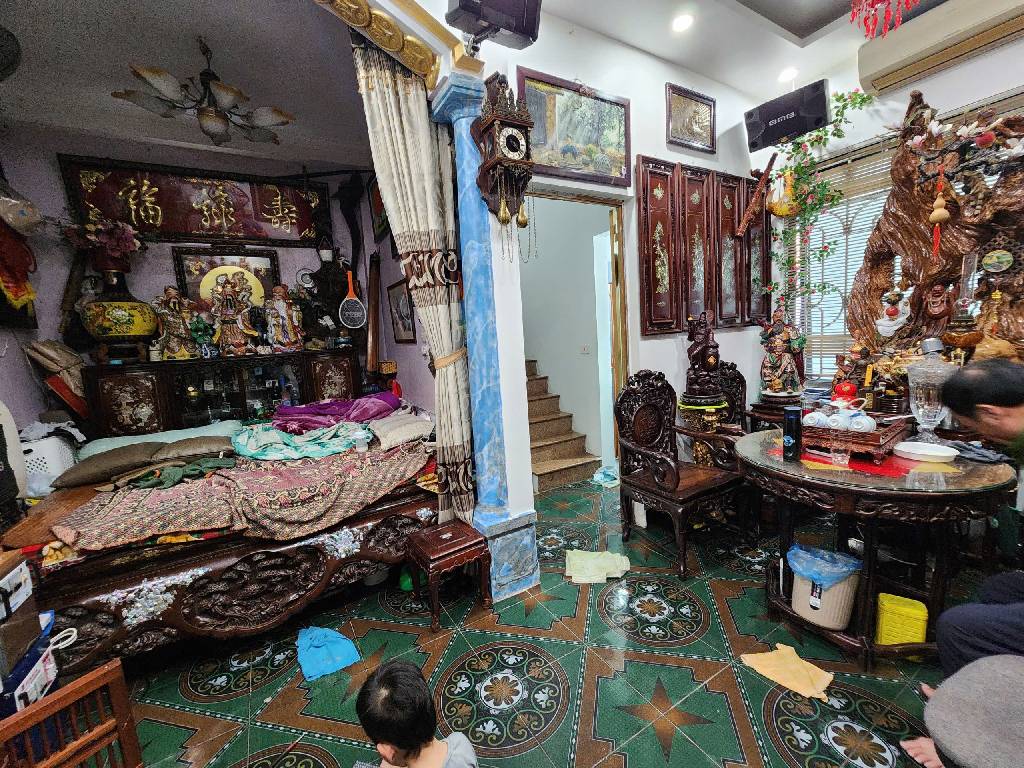 Bán nhà Trương Định - diện tích 24m2 4 tầng - Nhà đẹp ngõ thông - giá 4,85 tỷ