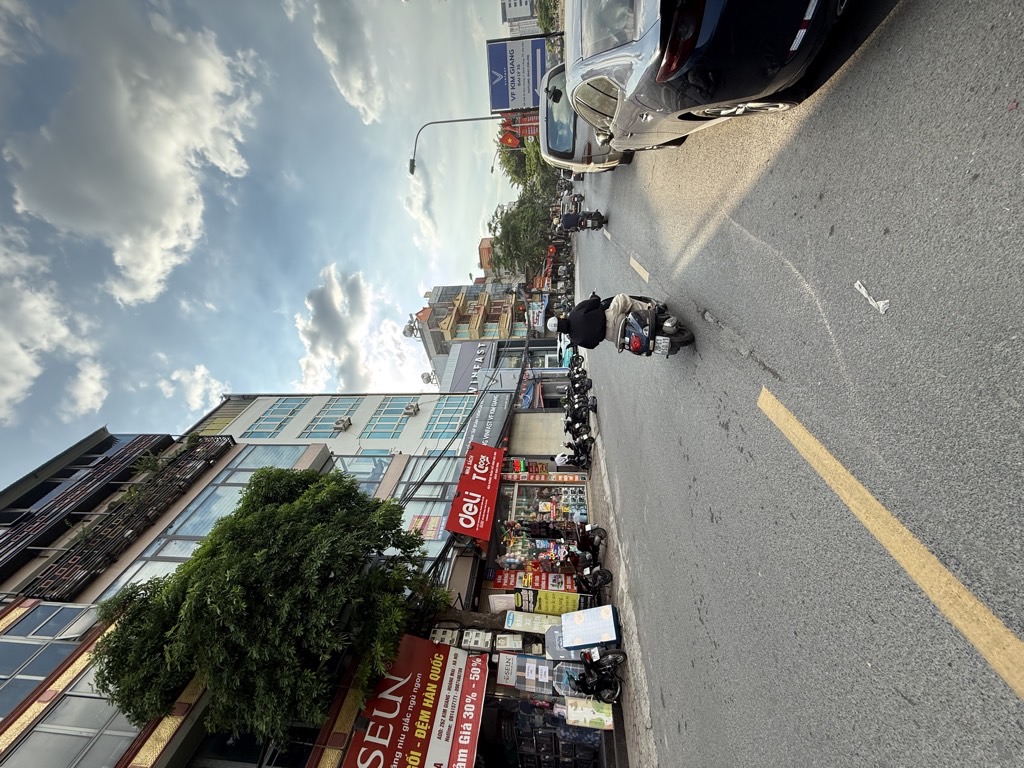 Bán nhà Kim Giang - diện tích 105m2 8 tầng - Ô TÔ TRÁNH - giá 48,9 tỷ