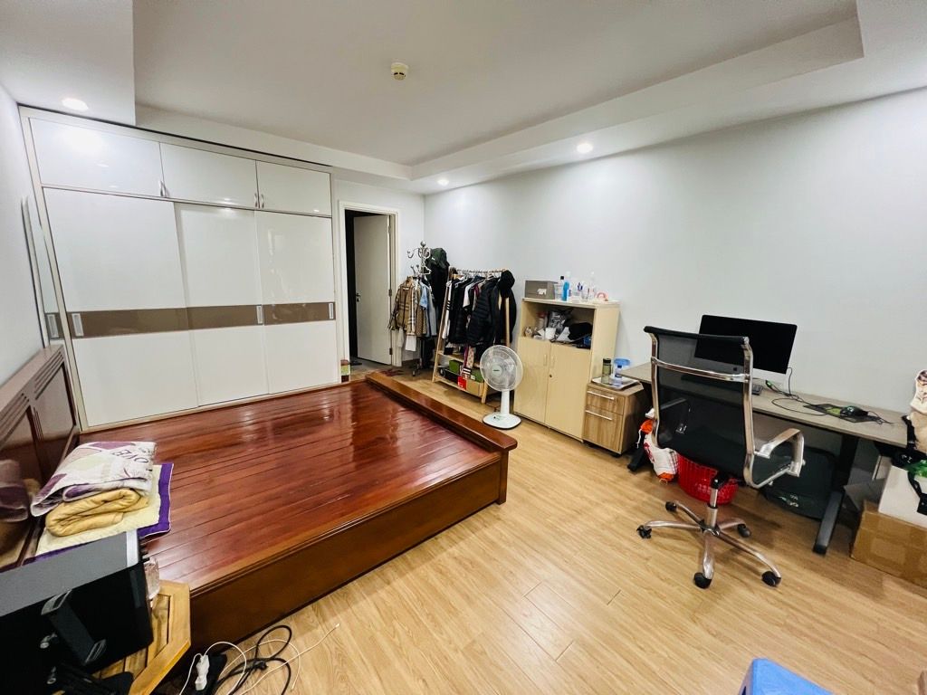 Bán nhà Vĩnh Hưng - diện tích 98m2 1 tầng - view sông Hồng - giá 7,95 tỷ
