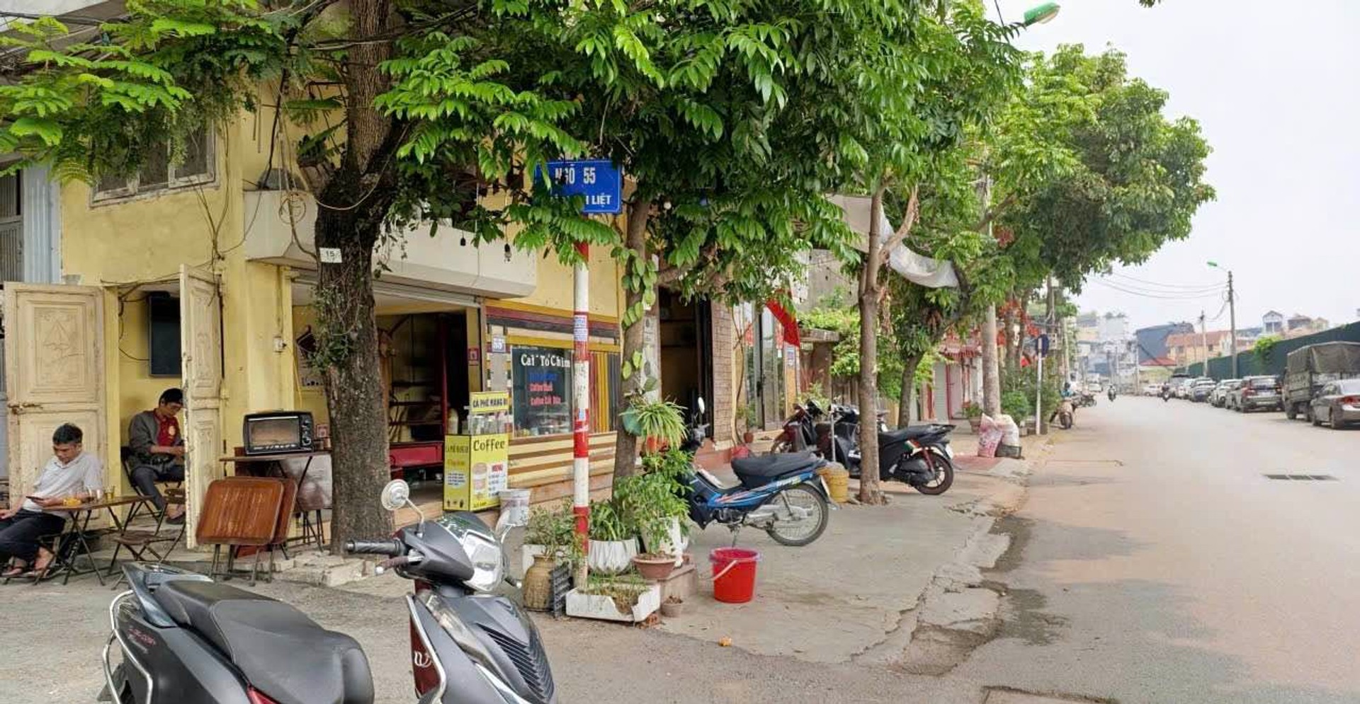 Bán nhà Thịnh Liệt - diện tích 28m2 4 tầng - Ô tô tránh - giá 5,5 tỷ