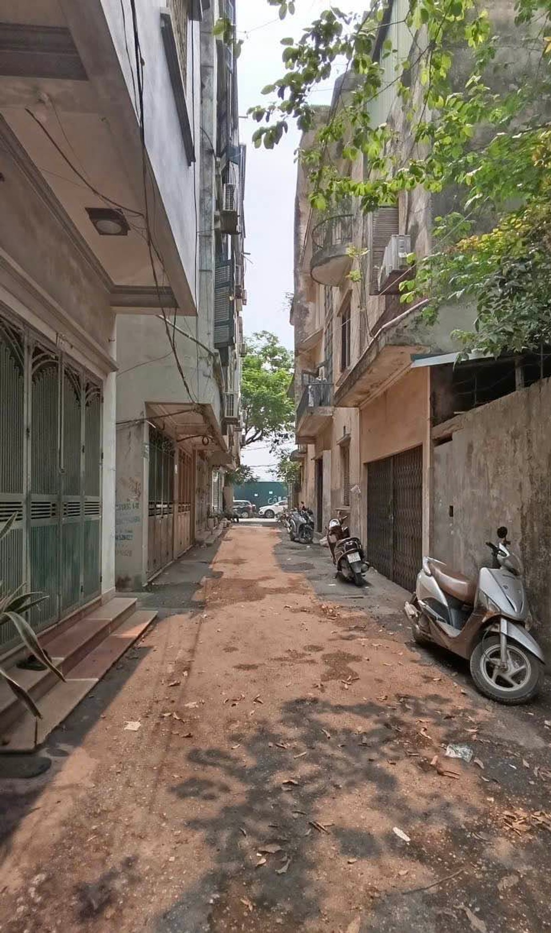 Bán nhà Thịnh Liệt - diện tích 28m2 4 tầng - Ô tô tránh - giá 5,5 tỷ