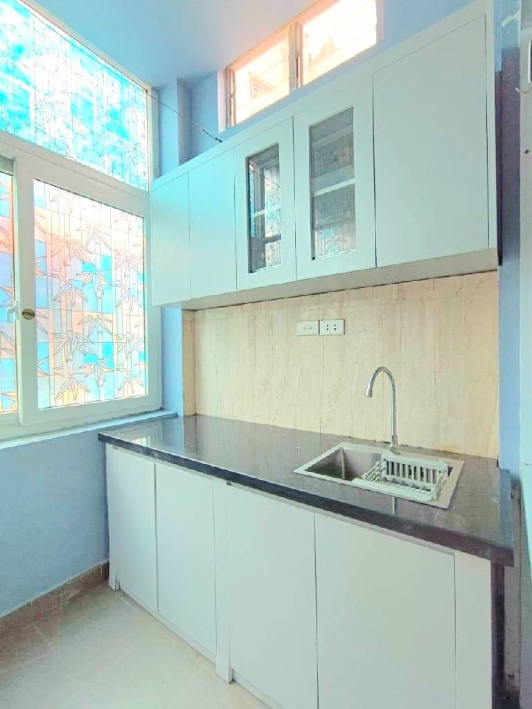 Bán nhà Kim Ngưu - diện tích 94m2 9 tầng - Thang máy - giá 35 tỷ