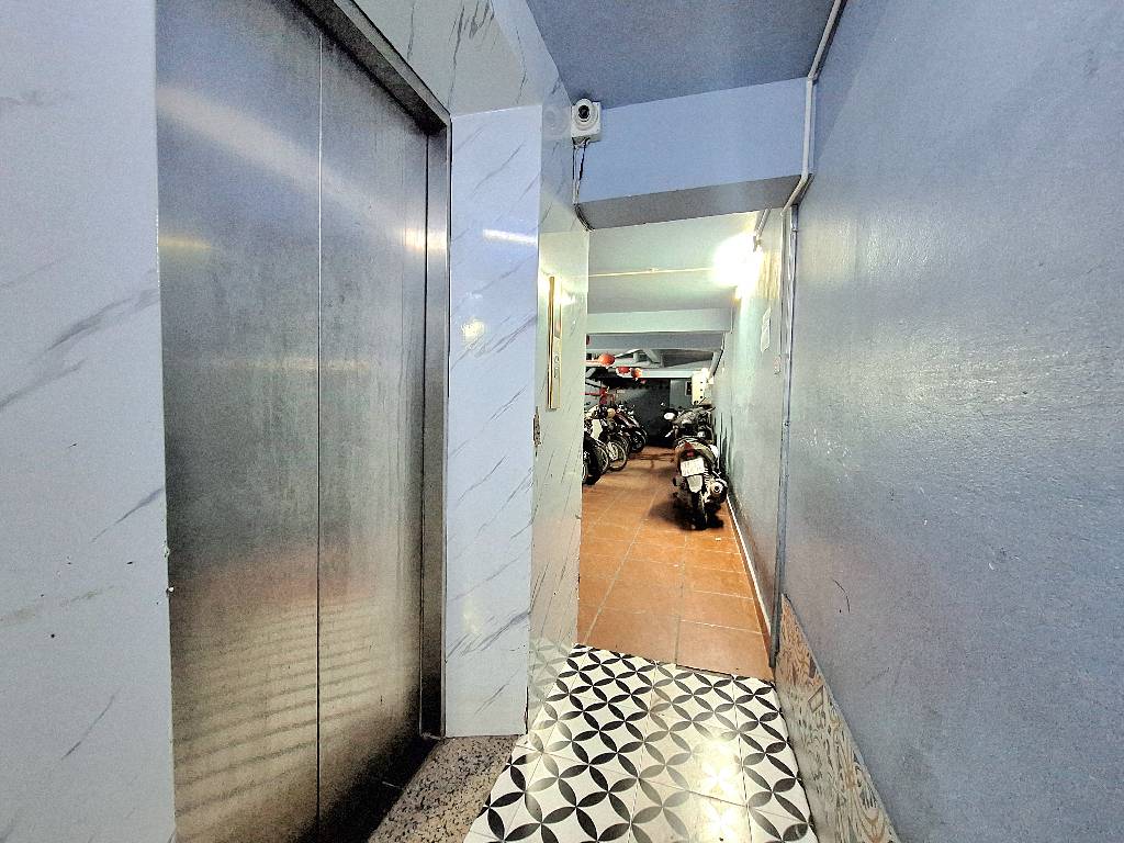 Bán nhà Kim Ngưu - diện tích 94m2 9 tầng - Thang máy - giá 35 tỷ