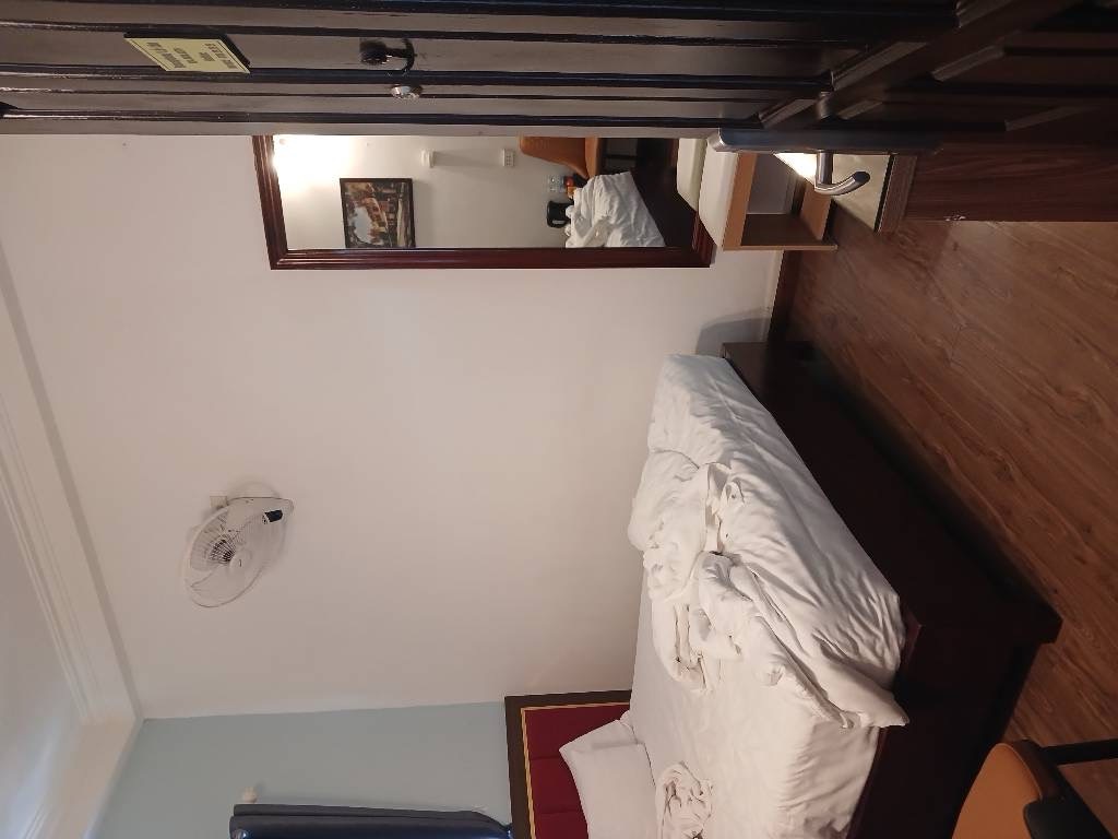 Bán nhà Thanh Nhàn - diện tích 76m2 7 tầng - Mặt phố kinh doanh đỉnh - giá 42 tỷ