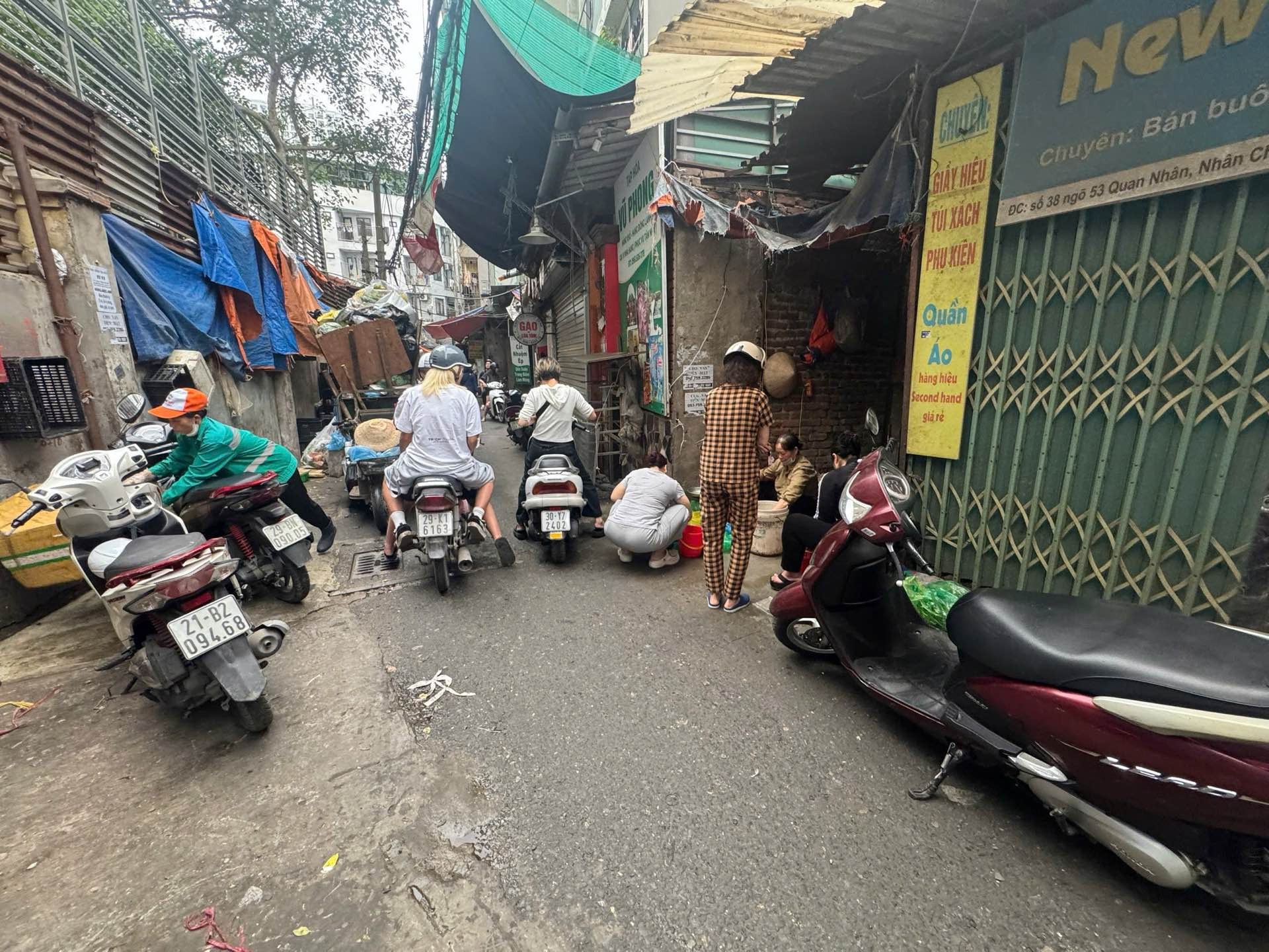 Bán nhà Quan Nhân - diện tích 123m2 1 tầng - Mặt ngõ ô tô thông kinh doanh - giá 32,5 tỷ