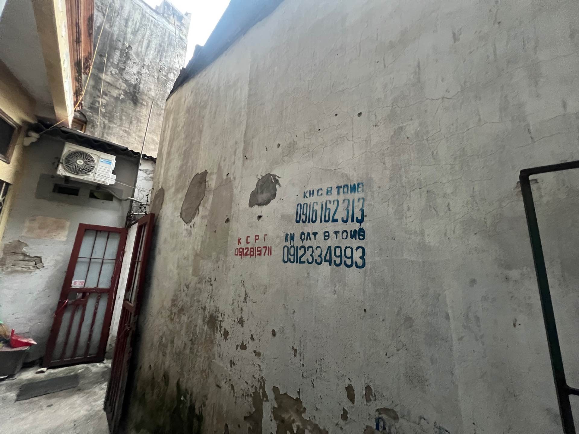 Bán nhà Quan Nhân - diện tích 123m2 1 tầng - Mặt ngõ ô tô thông kinh doanh - giá 32,5 tỷ