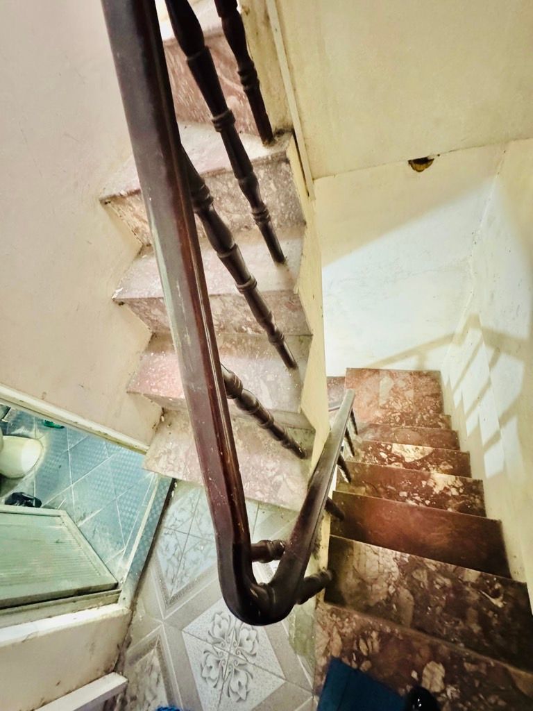 Bán nhà Thái Thịnh - diện tích 39m2 3 tầng - Bán đất tặng nhà - giá 10,2 tỷ
