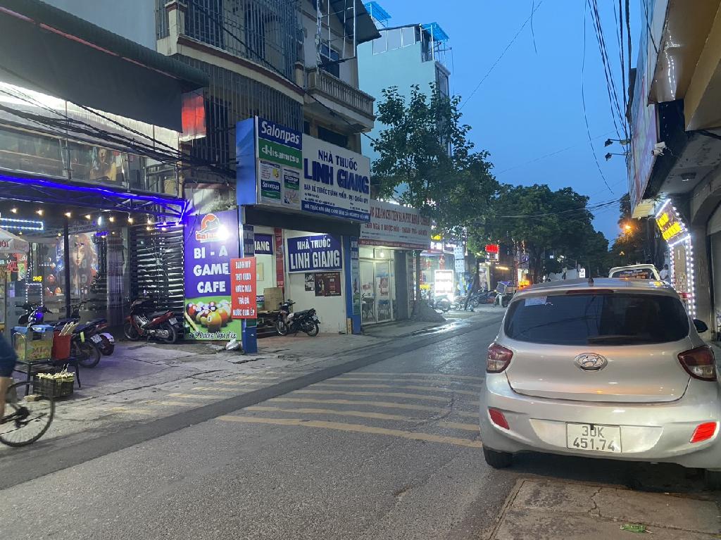 Bán nhà Ngũ Hiệp - diện tích 240m2 5 tầng - Mặt phố kinh doanh sầm uất - giá 52 tỷ