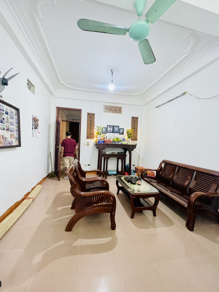 Bán nhà Giảng Võ - diện tích 50m2 4 tầng - Kinh doanh đa thể loại - giá 33 tỷ