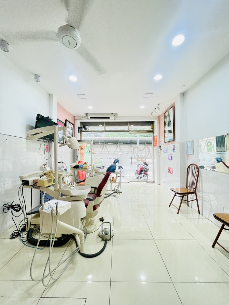 Bán nhà Giảng Võ - diện tích 50m2 4 tầng - Kinh doanh đa thể loại - giá 33 tỷ