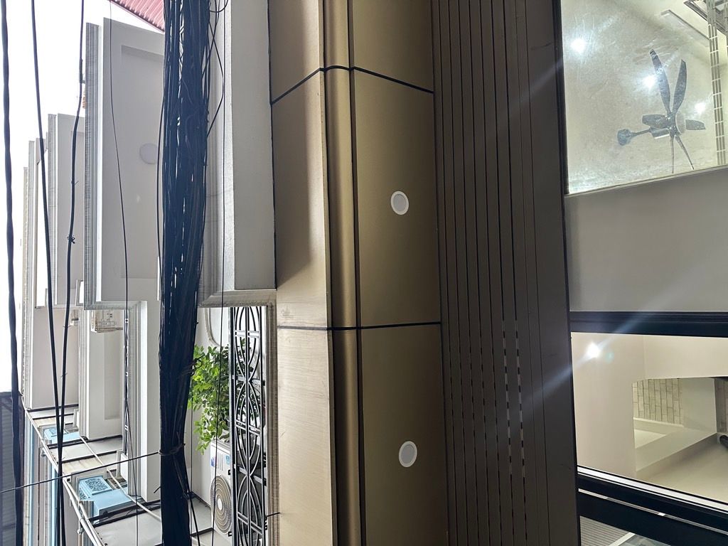 Bán nhà Kim Ngưu - diện tích 35m2 5 tầng - Ô tô đỗ cửa - giá 13,2 tỷ
