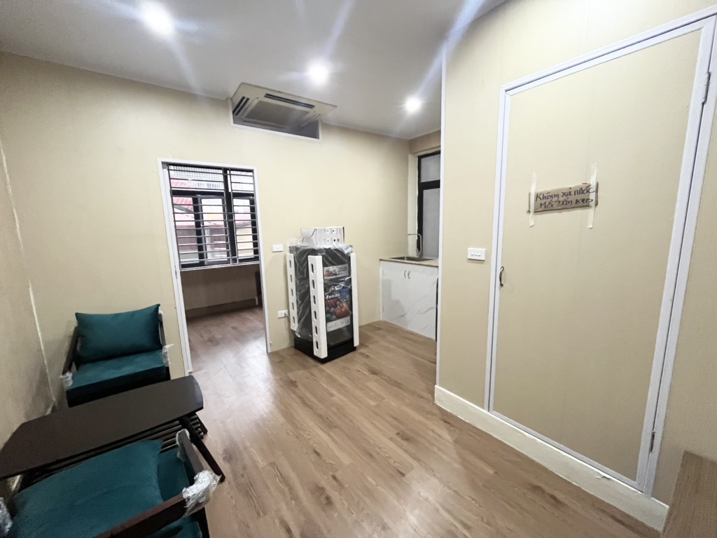 Bán nhà Linh Lang - diện tích 101m2 6 tầng - Lô góc 3 mặt thoáng - giá 68 tỷ