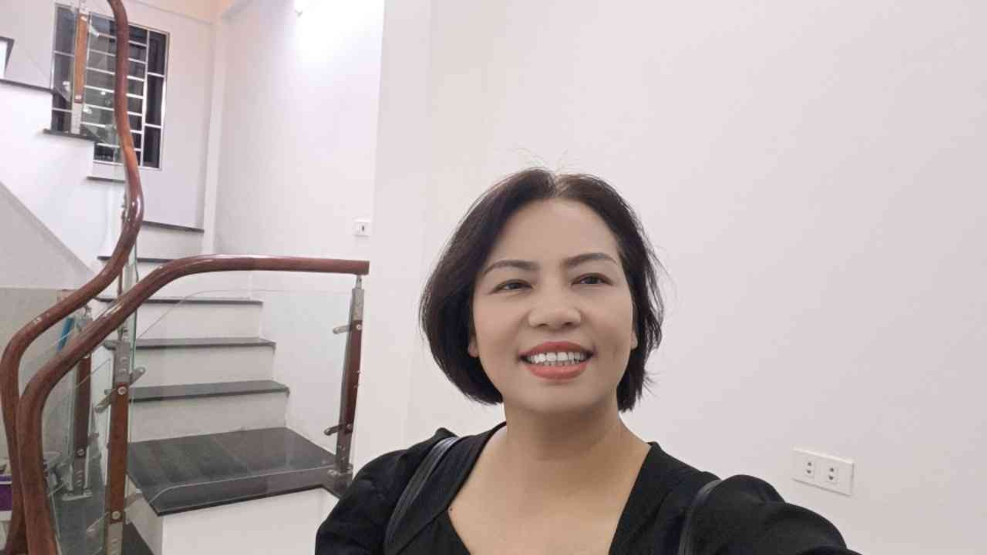 Bán nhà chùa Liên phái - diện tích 25m2 4 tầng - Ngõ thông ô tô tránh - giá 6,5 tỷ