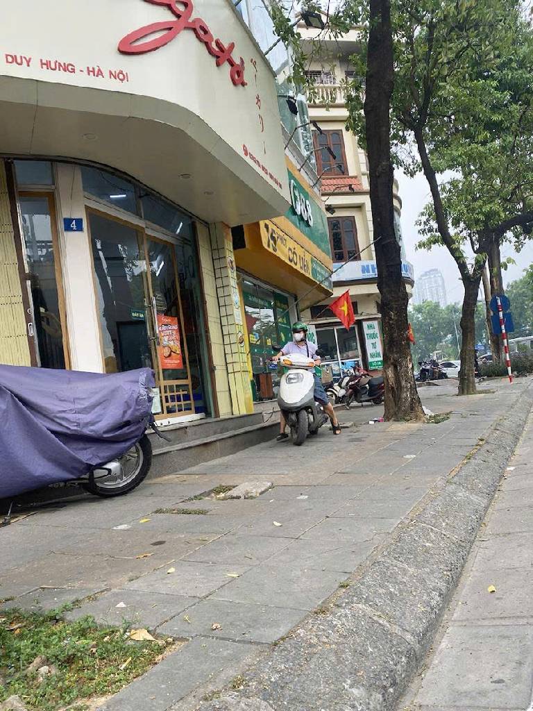 Bán nhà Trần Duy Hưng - diện tích 50m2 4 tầng - Nhà mặt phố vỉa hè kinh doanh sầm uất - giá 33 tỷ