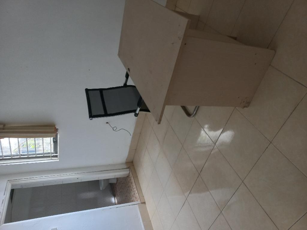 Bán nhà Đường Hồ Ba Mẫu - diện tích 98m2 5 tầng - Gần hồ kinh doanh văn phòng cho thuê - giá 25 tỷ