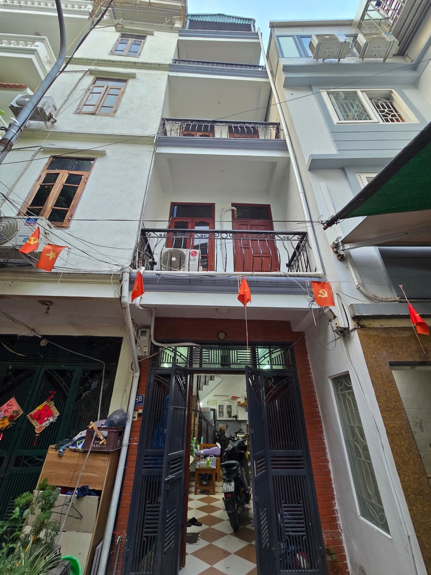 Bán nhà Tôn Đức Thắng - diện tích 25m2 4 tầng - Ngõ Văn Hương - giá 7,4 tỷ
