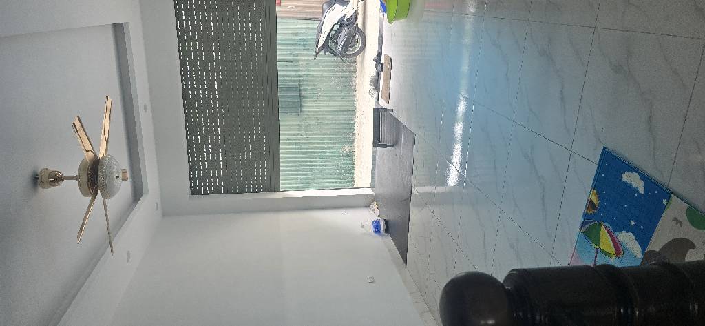 Bán nhà Định Công Thượng - diện tích 42m2 2 tầng - Lô góc 3 thoáng - giá 3 tỷ