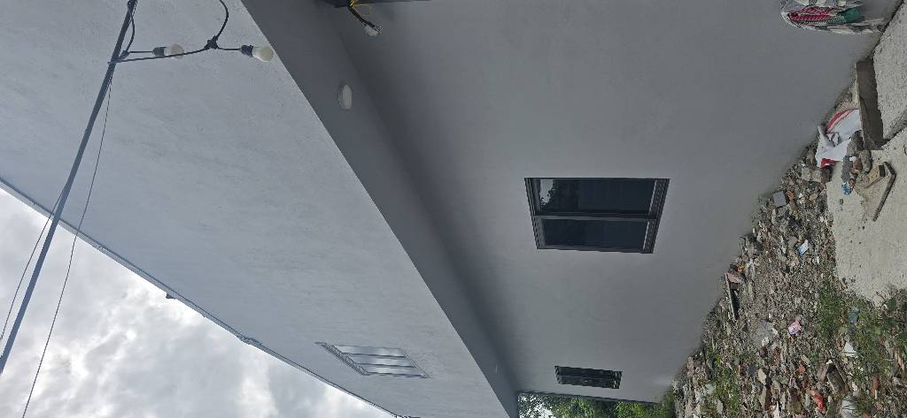 Bán nhà Định Công Thượng - diện tích 42m2 2 tầng - Lô góc 3 thoáng - giá 3 tỷ