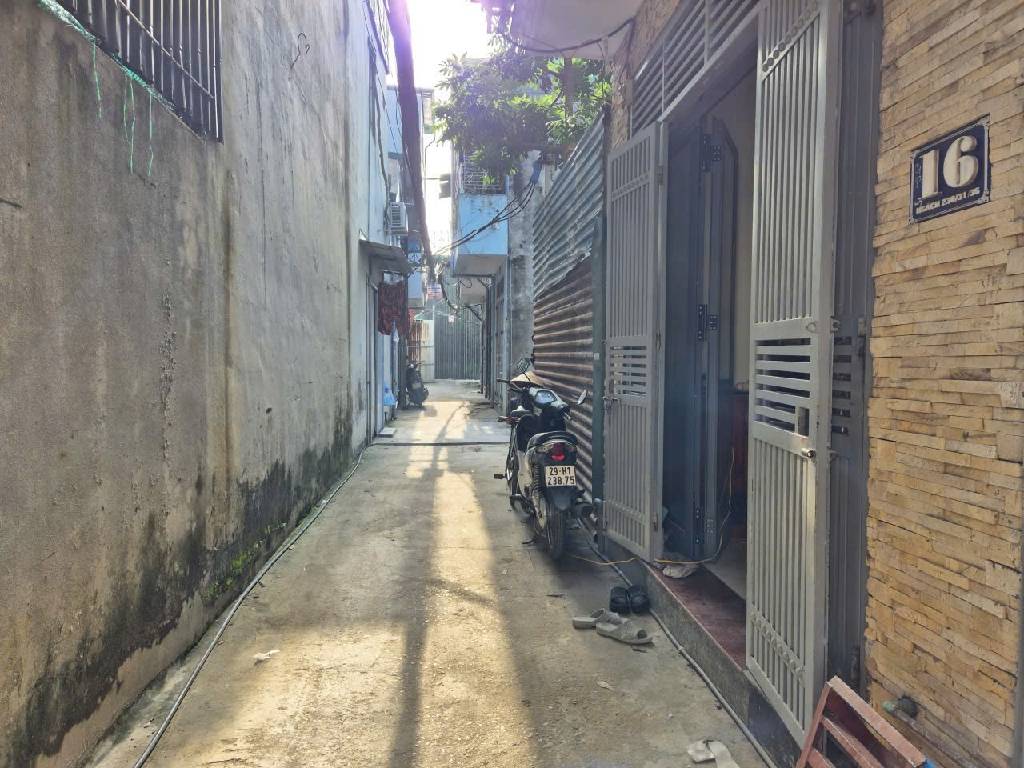 Bán nhà Định Công Thượng - diện tích 42m2 2 tầng - Lô góc 3 thoáng - giá 3 tỷ