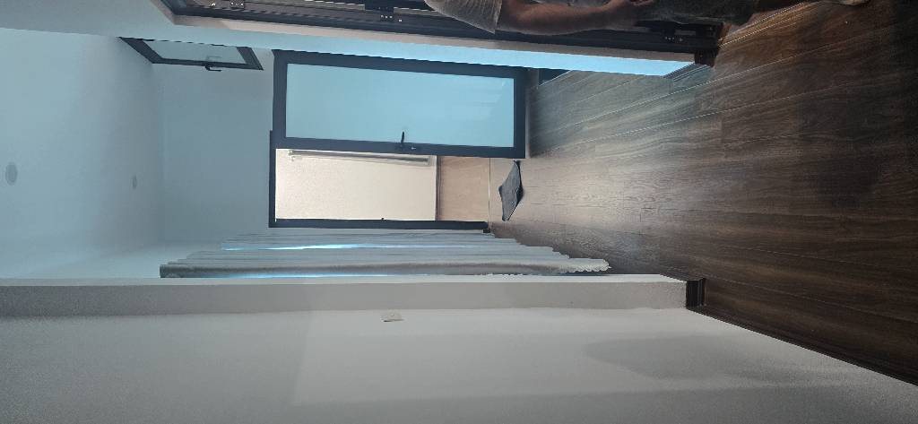 Bán nhà Định Công Thượng - diện tích 42m2 2 tầng - Lô góc 3 thoáng - giá 3 tỷ