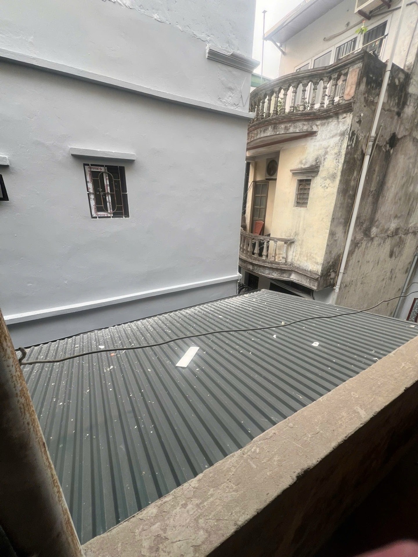 Bán nhà Bùi Ngọc Dương - diện tích 37m2 3 tầng - Lô góc, ánh sáng tự nhiên - giá 11 tỷ