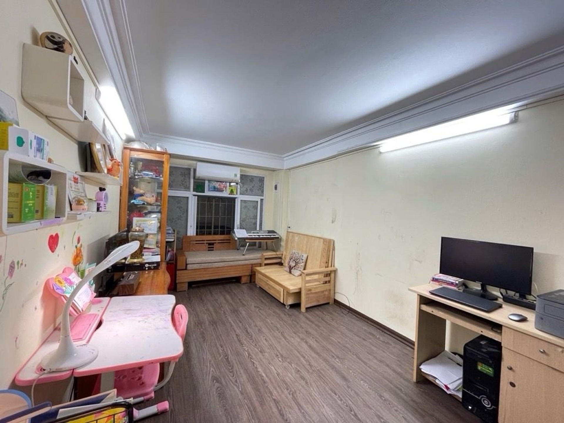 Bán nhà Lê Thanh Nghị - diện tích 23m2 5 tầng - Ngõ thông, ô tô tránh - giá 7,65 tỷ