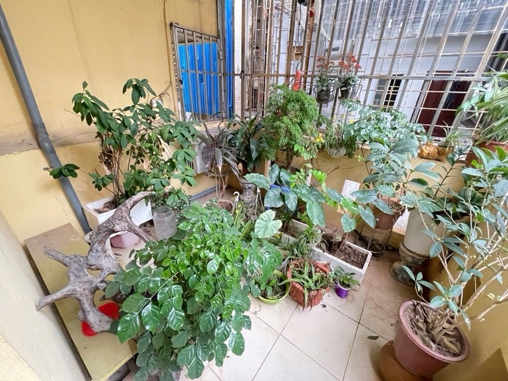 Bán nhà Lê Thanh Nghị - diện tích 23m2 5 tầng - Ngõ thông, ô tô tránh - giá 7,65 tỷ