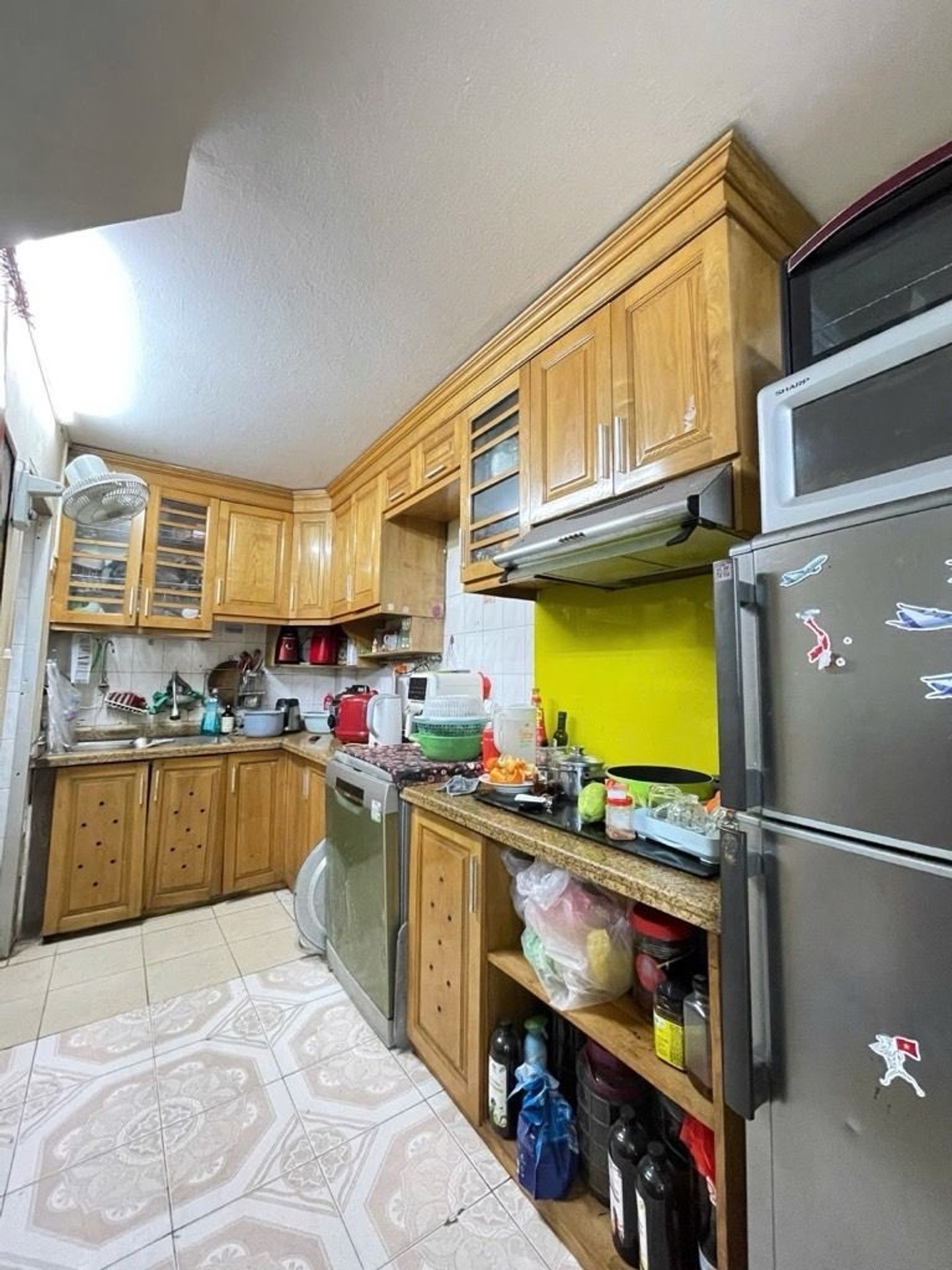 Bán nhà Lê Thanh Nghị - diện tích 23m2 5 tầng - Ngõ thông, ô tô tránh - giá 7,65 tỷ