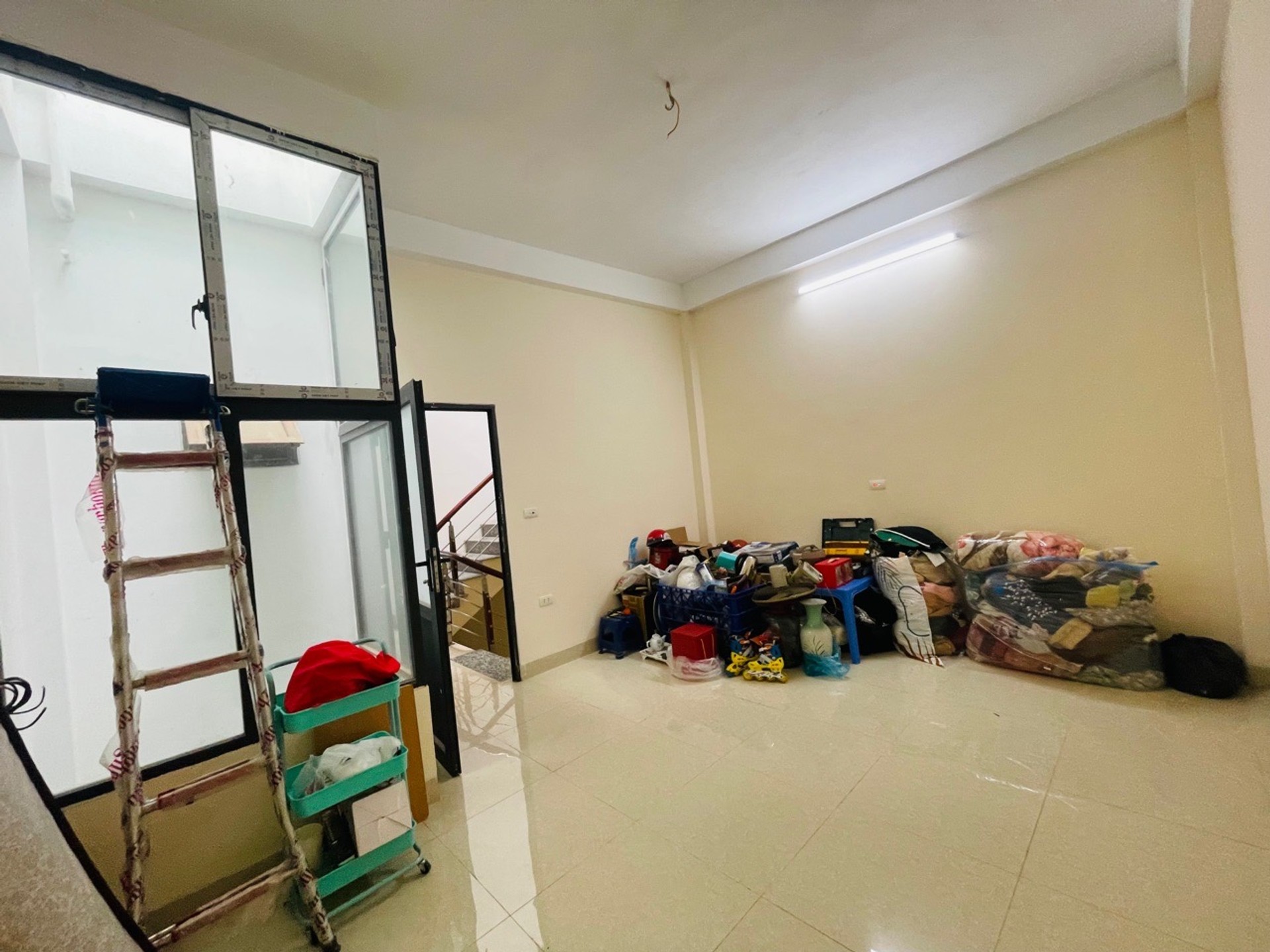 Bán nhà Bằng Liệt - diện tích 60m2 4 tầng - ô tô tránh - giá 19 tỷ