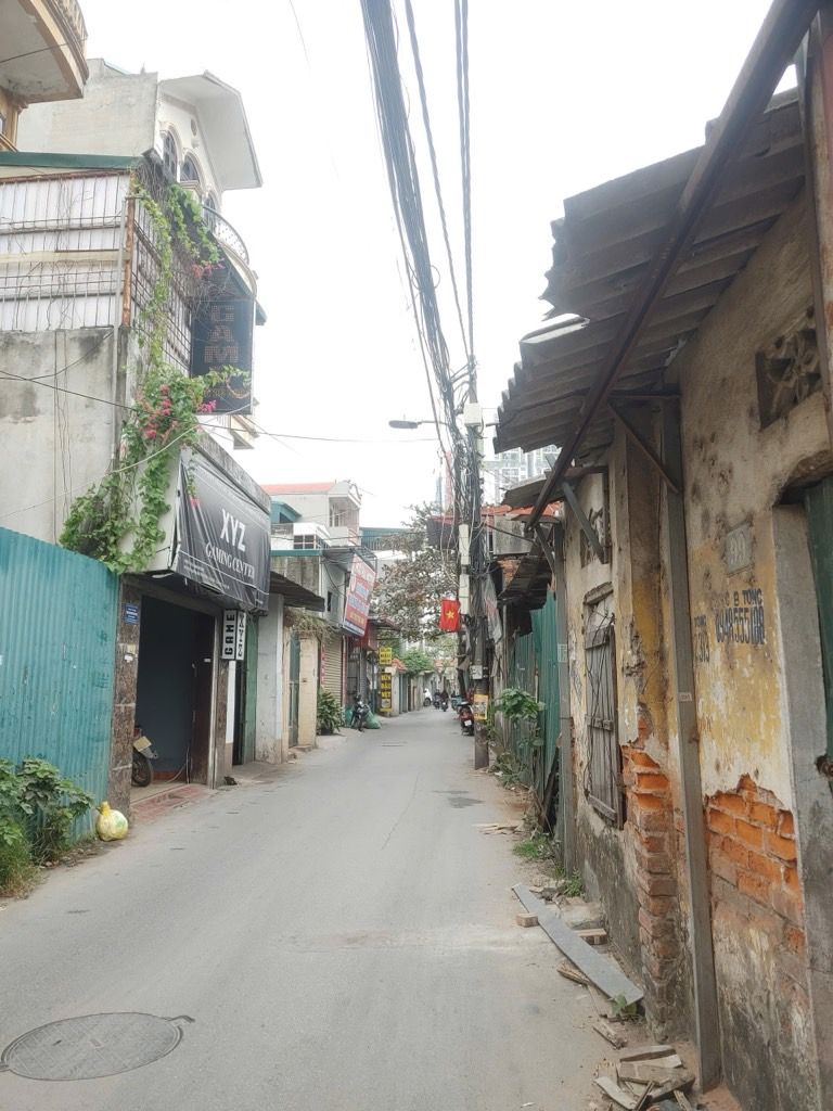 Bán nhà Khương Đình - diện tích 85m2 0 tầng - Đất - giá 25 tỷ