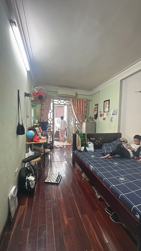 Bán nhà Định Công Thượng - diện tích 58m2 4 tầng - ô tô thông - giá 14,2 tỷ