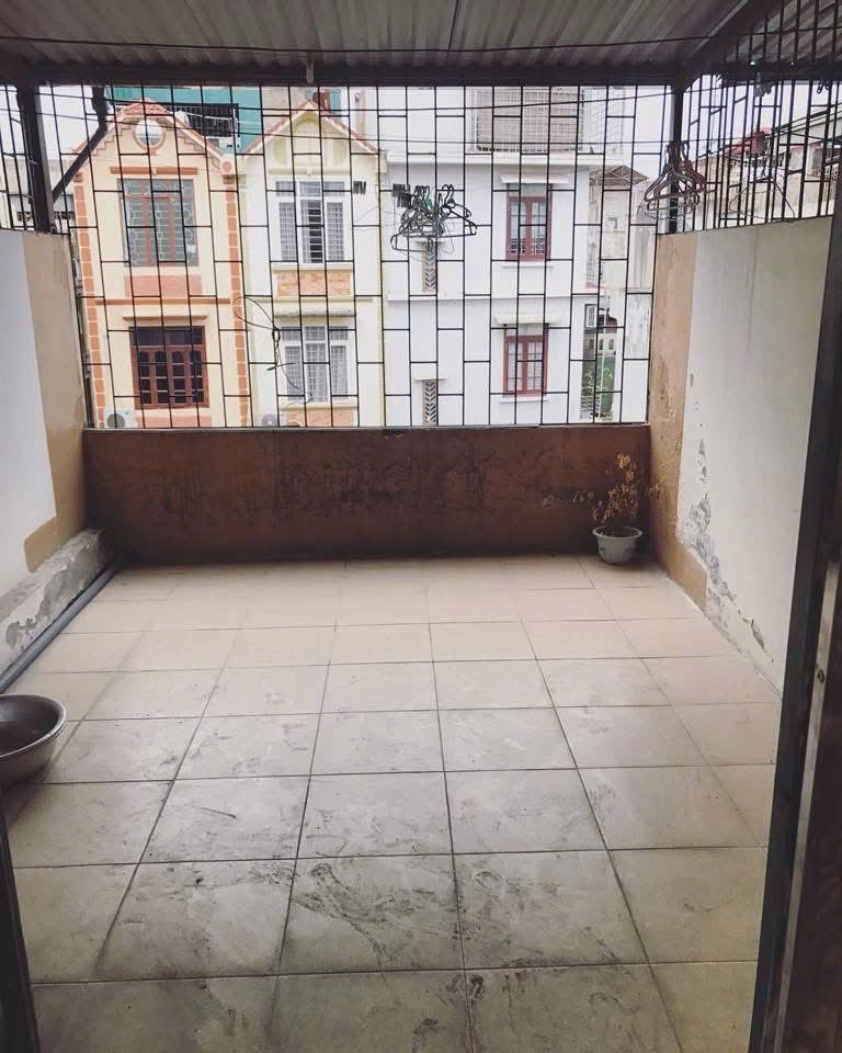 Bán nhà Định Công Thượng - diện tích 58m2 4 tầng - ô tô thông - giá 14,2 tỷ