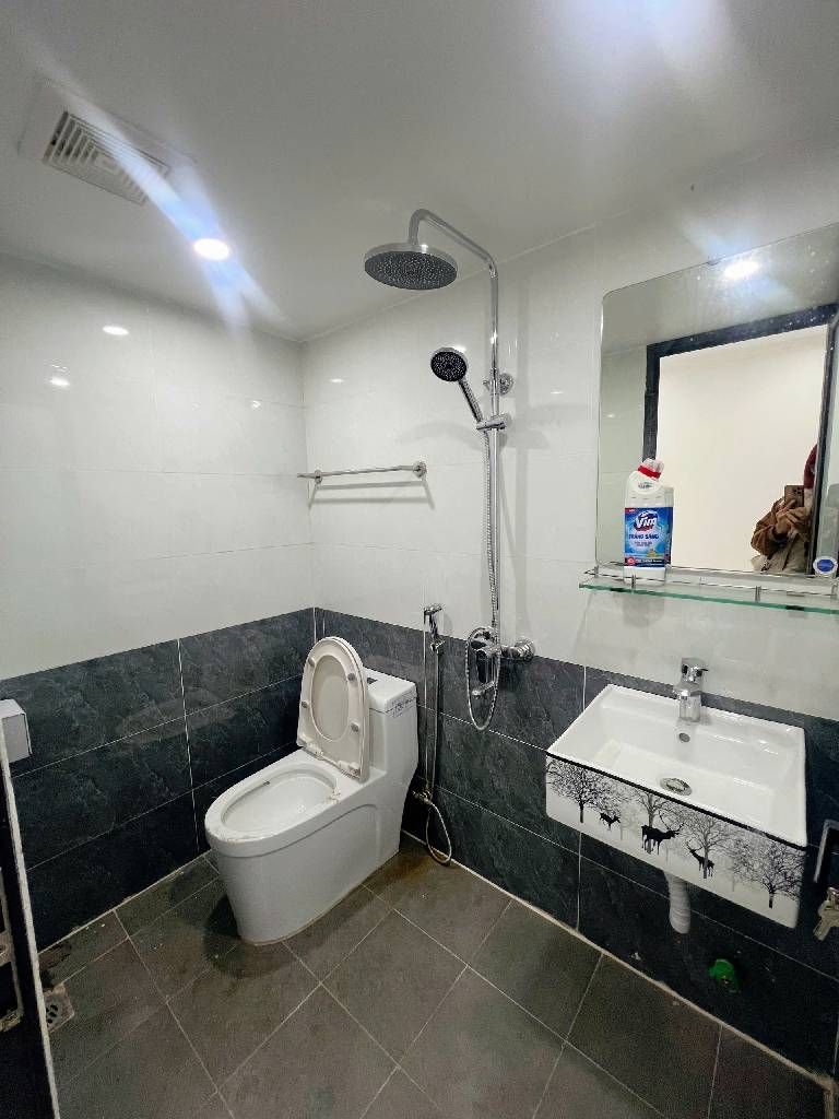 Bán nhà Vĩnh Hưng - diện tích 41m2 2 tầng - Nhà đẹp mới tinh - giá 2,4 tỷ