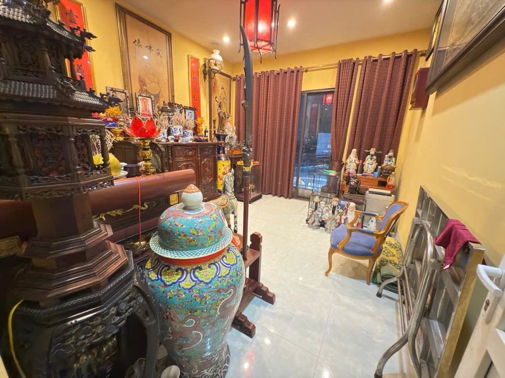 Bán nhà Đại Từ - diện tích 65m2 3 tầng - Mặt phố kinh doanh đỉnh - giá 30,9 tỷ