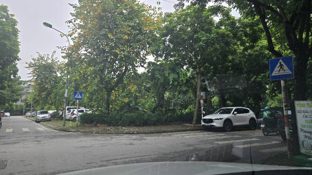 Bán nhà Khu Đô thị mới Trung Văn - diện tích 123,5m2 1 tầng - Lô góc - giá 46,5 tỷ