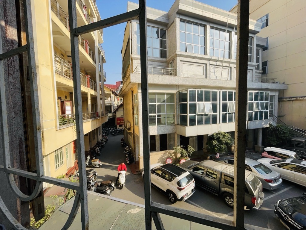 Bán nhà Khâm Thiên - diện tích 67m2 5 tầng - MẶT PHỐ ĐỐNG ĐA - giá 38,5 tỷ