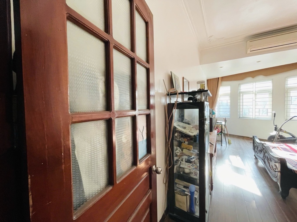 Bán nhà Khâm Thiên - diện tích 67m2 5 tầng - MẶT PHỐ ĐỐNG ĐA - giá 38,5 tỷ