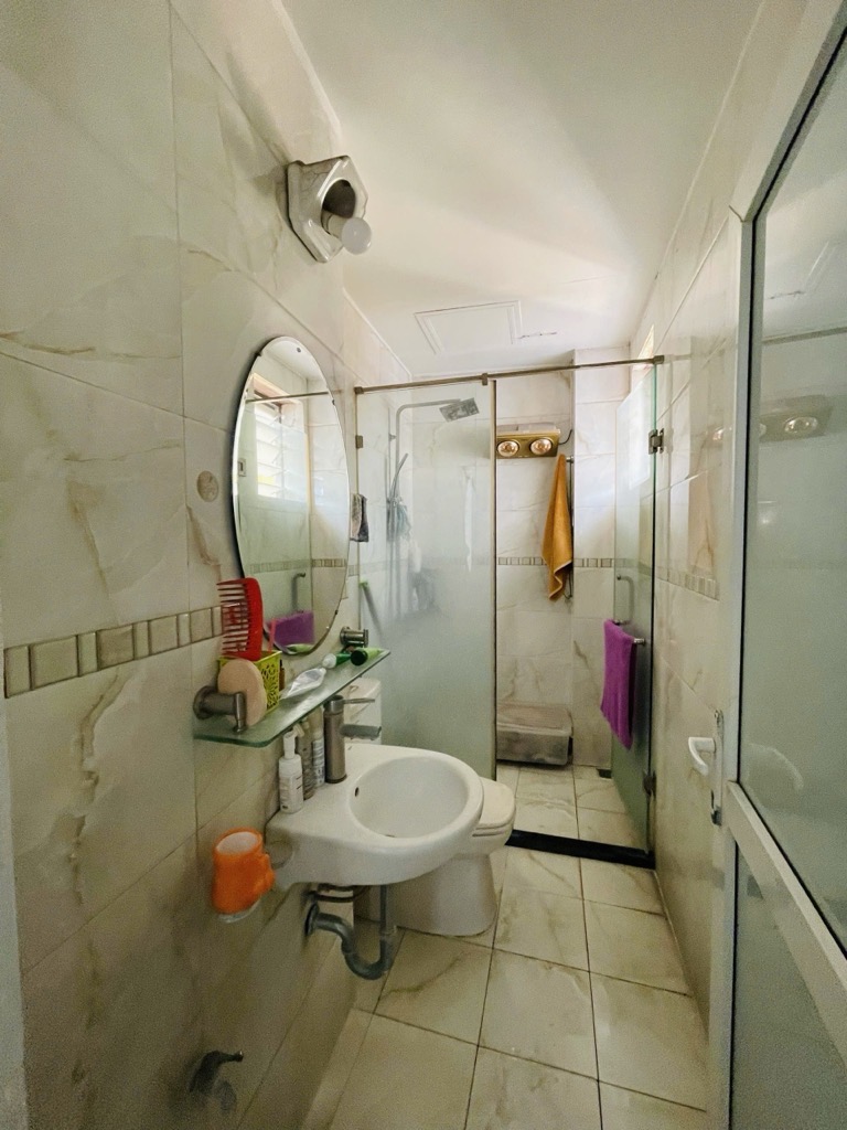 Bán nhà Khâm Thiên - diện tích 67m2 5 tầng - MẶT PHỐ ĐỐNG ĐA - giá 38,5 tỷ