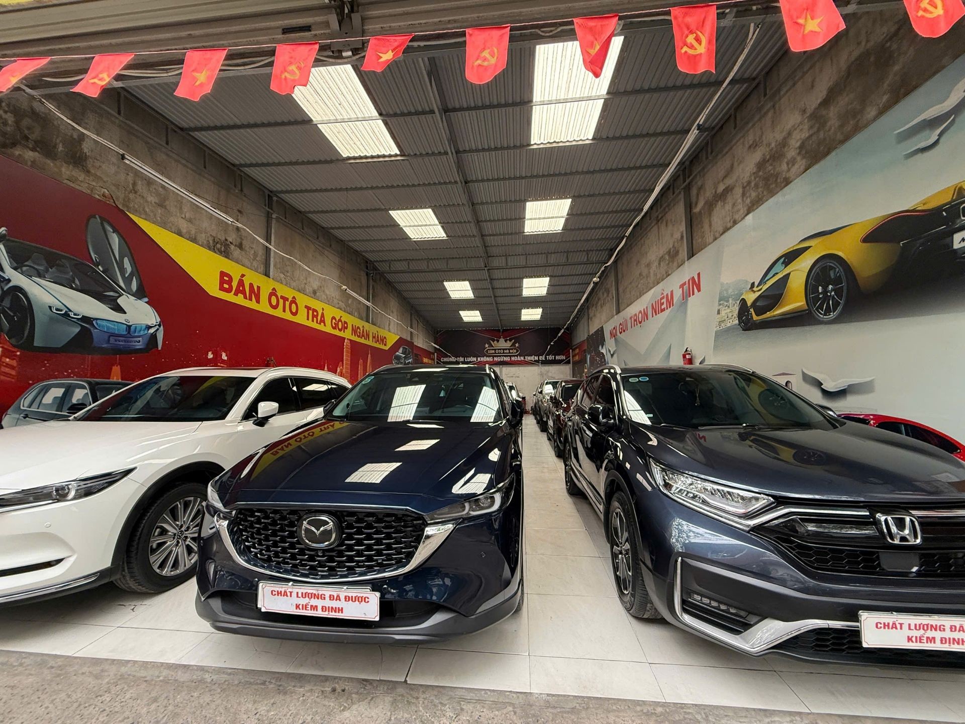 Bán nhà Hoàng Ngân - diện tích 172m2 1 tầng - Mặt ngõ kinh doanh - giá 78,9 tỷ