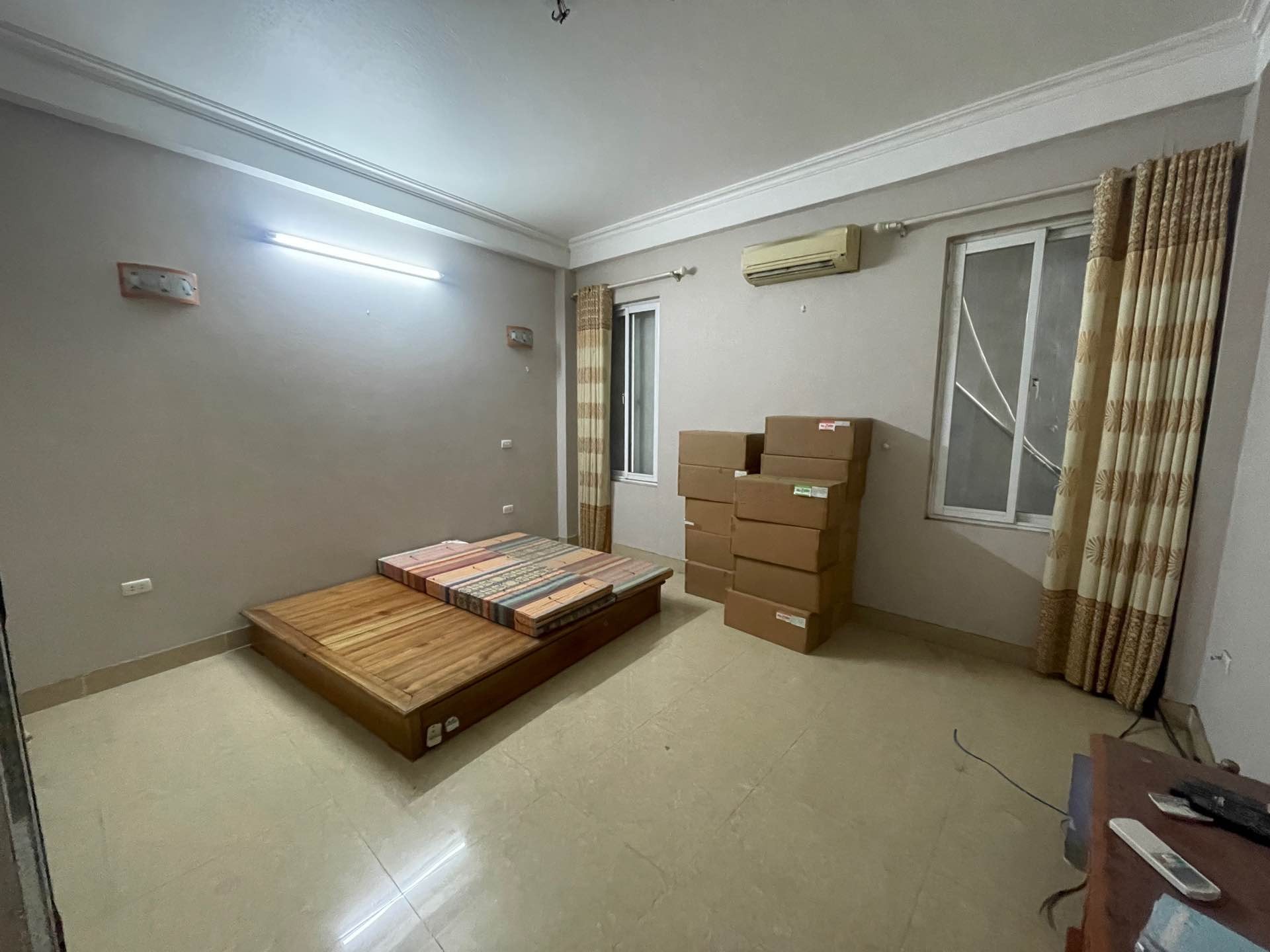 Bán nhà Đại Từ - diện tích 58m2 5 tầng - Mặt phố - giá 29 tỷ