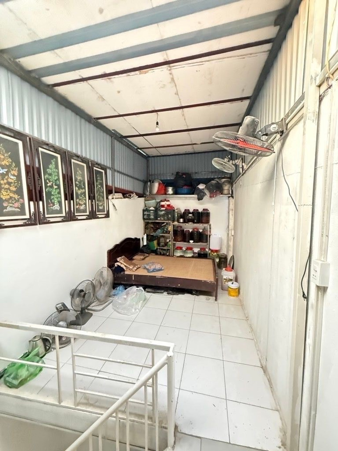 Bán nhà Đỗ Thuận - diện tích 34m2 4 tầng - Nhà cũ nhưng còn chắc chắn - giá 6,2 tỷ
