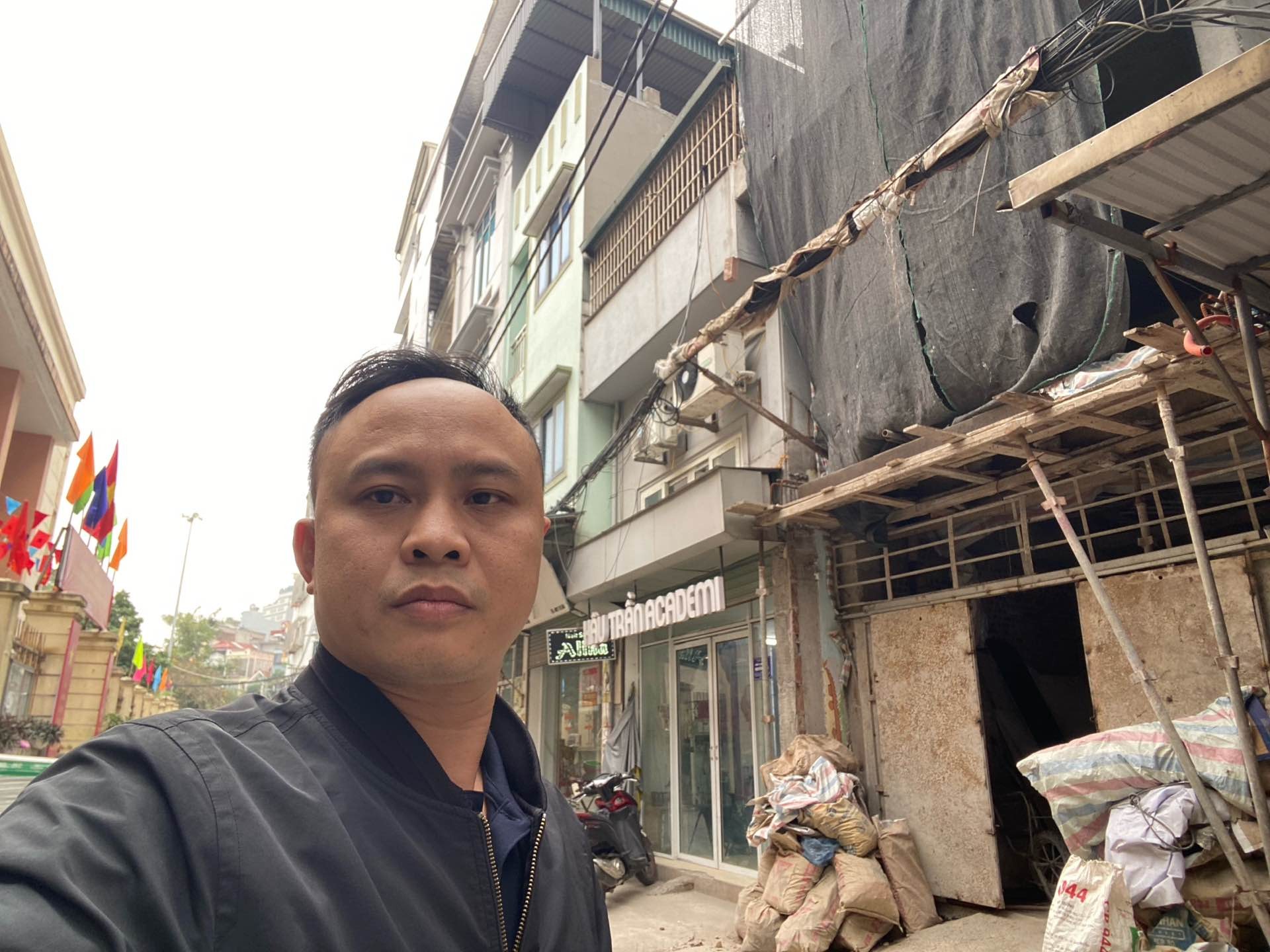 Bán nhà Lê Quang Đạo - diện tích 59m2 6 tầng - Lô góc 3 mặt thoáng - giá 25 tỷ