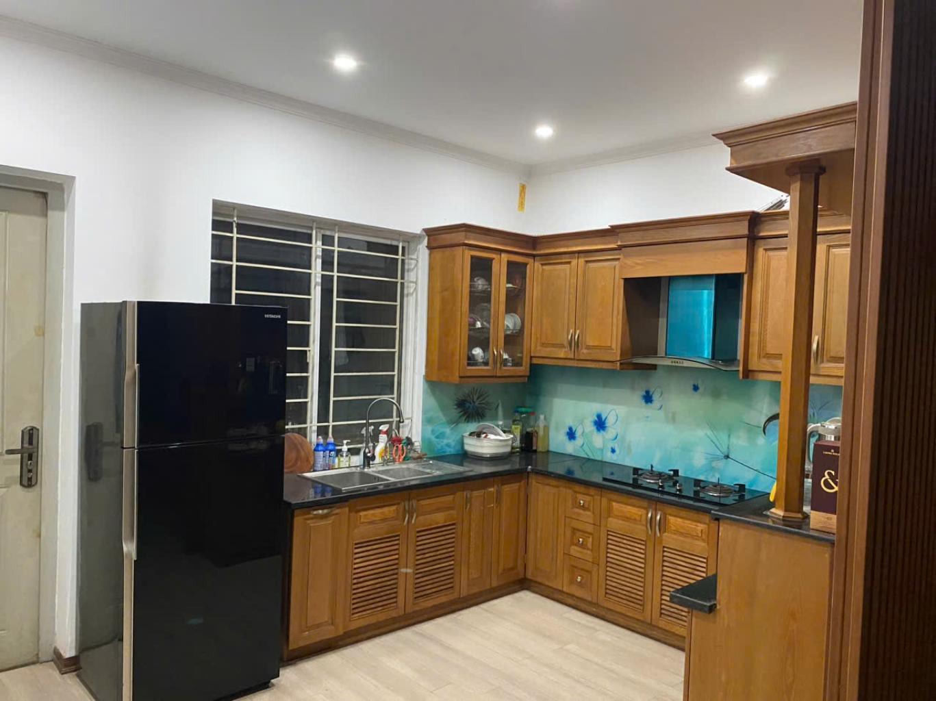 Bán nhà Nghiêm Xuân Yêm - diện tích 82m2 1 tầng - Chung cư mặt đường - giá 6,5 tỷ