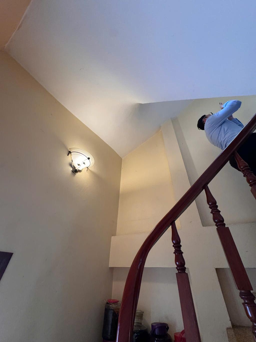 Bán nhà Trần Khát Chân - diện tích 35m2 5 tầng - ô tô tránh - giá 26,5 tỷ