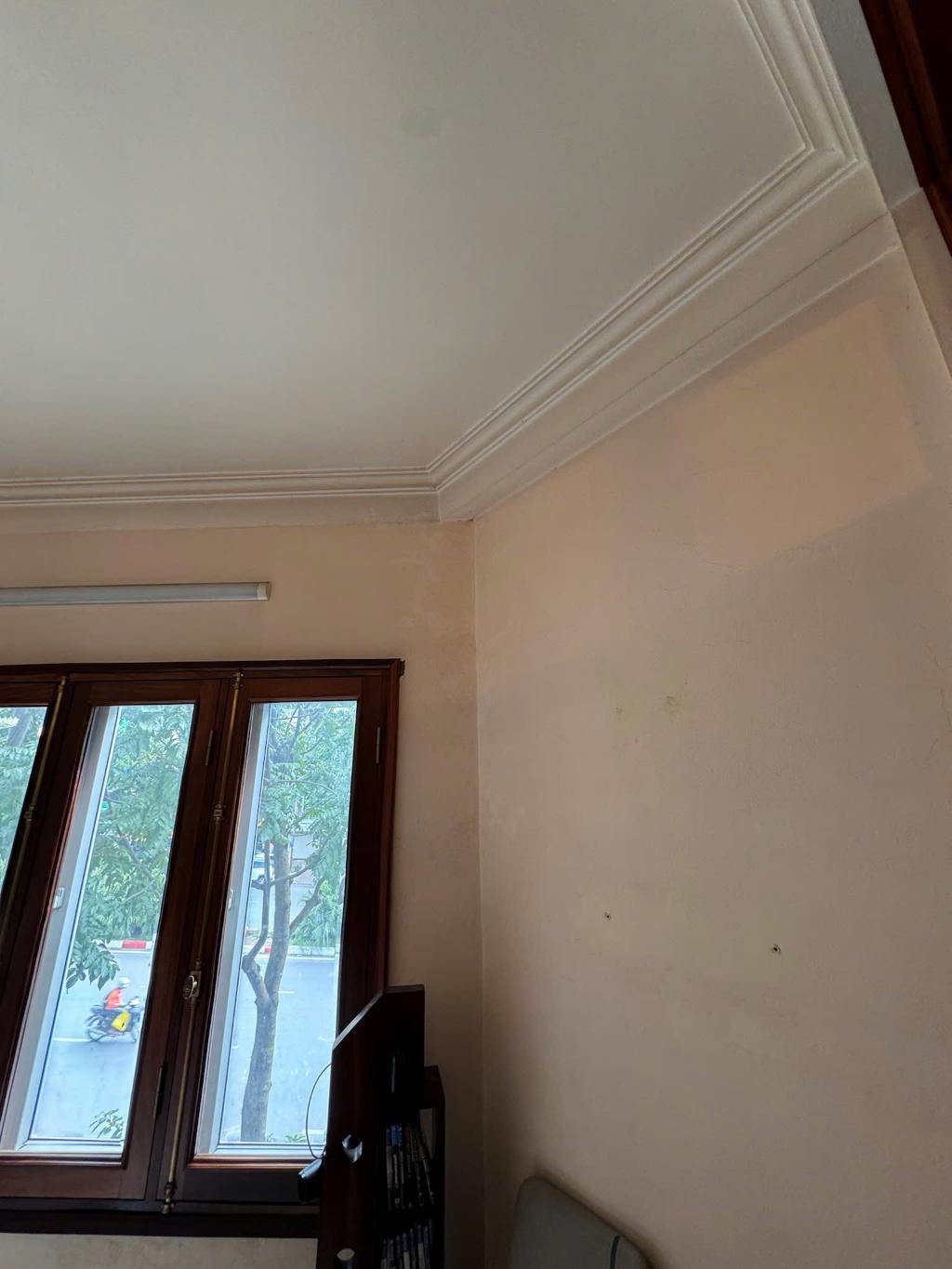 Bán nhà Trần Khát Chân - diện tích 35m2 5 tầng - ô tô tránh - giá 26,5 tỷ