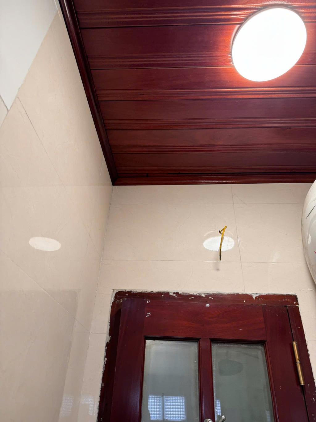 Bán nhà Trần Khát Chân - diện tích 35m2 5 tầng - ô tô tránh - giá 26,5 tỷ